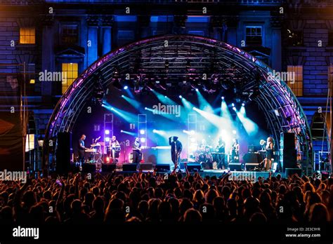 Outdoor Concert Stage Hi Res Stock Photography And Images Alamy
