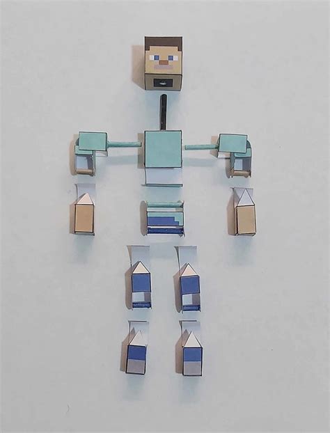 Pixel Papercraft Articulated Steve