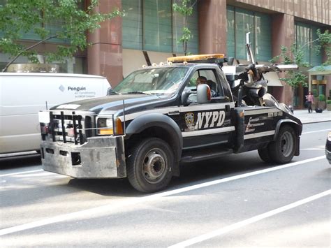 Nypd Ford F 550 Super Duty The Nypd Relies Heavily On Thes Flickr