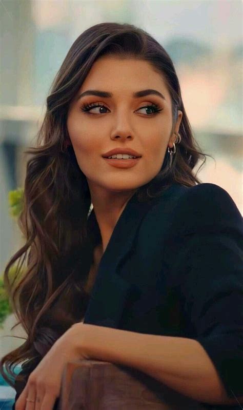 Hande Erçel ♥️ In 2021 Beauty Girl Brunette Beauty Pageant Makeup