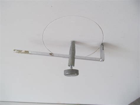 For example, if the room has an 8' ceiling, space your lights 4' knowing the correct placement for accent lighting is vital to showing off your pieces effectively. Best Way To Cut Drywall For Recessed Lights? - Page 4 ...