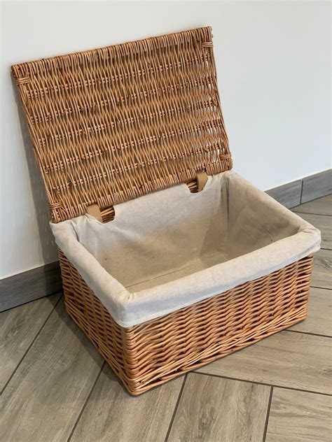 New Large Wicker Natural Style Basket With Lid And Lining Etsy