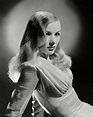 Canberra Critics Circle: DROWNING IN VERONICA LAKE