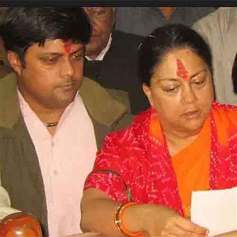 Vasundhara Raje And Her Son Dushyan In Self Quarantine After Kanicas