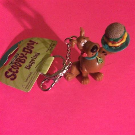 Free Scooby Doo Keyring Scooby Doo Holding Burger Brand New Free