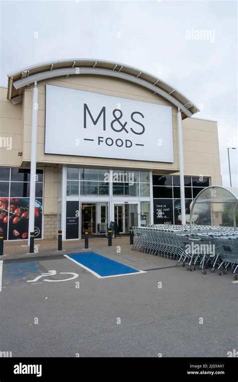 Marks Spencer Simply Food Supermarket Hi Res Stock Photography And