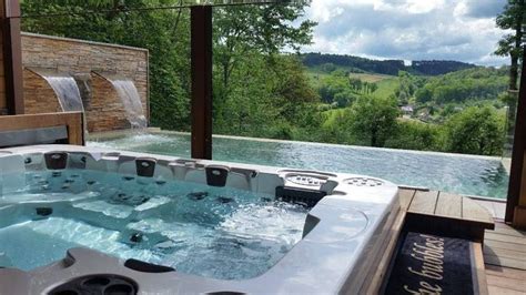 In some companies, access to the file is restricted to the hr staff. Top vacances Durbuy | Wellness chalet avec spa privé ...