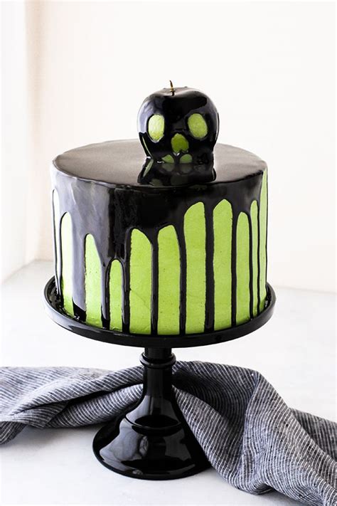 The Cake Blog Halloween Cake Recipes Halloween Cake Decorating