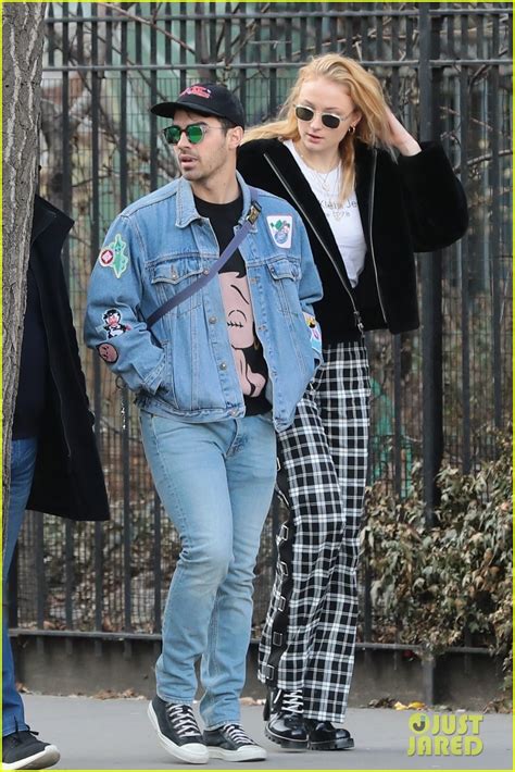joe jonas and fiancee sophie turner step out in style ahead of the