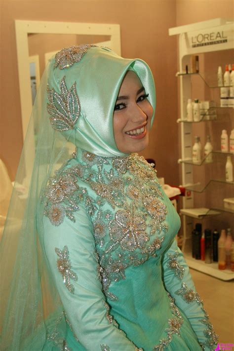 Turkish Brides ☪ Bride In Hijab Hijab Brides Muslim Brides Muslim Women Bride Dress Bridal