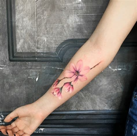 I nomi dei fiori per i bambini sono belli e hanno un significato a volte mistico. 1001 + idee per Tatuaggi femminili - disegni da copiare
