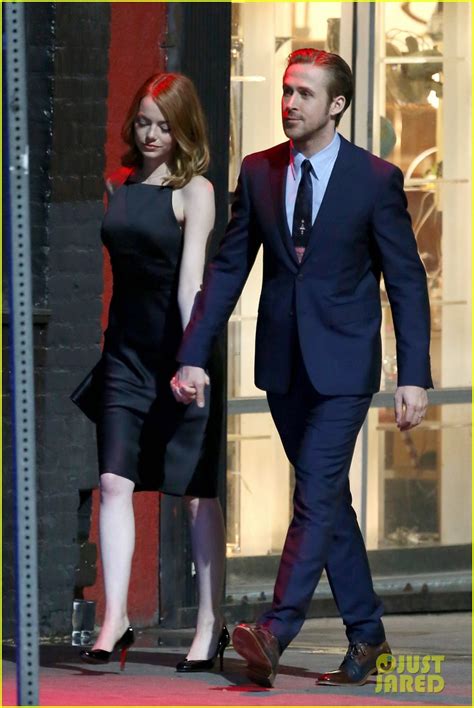 Emma Stone And Ryan Gosling Hold Hands Look So Cute On Set Photo 3467924 Emma Stone Ryan