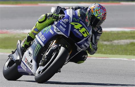 Valentino rossi is an italian professional motorcycle racer and multiple motogp world champion. Valentino Rossi l'immortale: vince a 18 anni dal primo ...