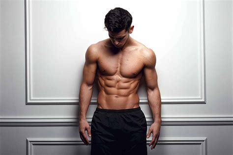 The Best Cable Abs Moves For A Lean And Defined Six Pack