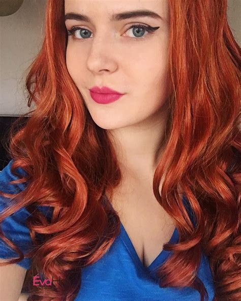 This Charming Babe Msilona Is Very Gorgeous And Pretty In Her Pumpkin Orange Long Wavy Wig She