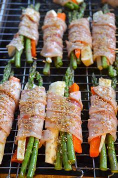 Roll peppers, herbs and cheese into flank steak, then coat with breadcrumbs for a crisp crust. 1000+ images about Christmas dinner on Pinterest | Prime ...