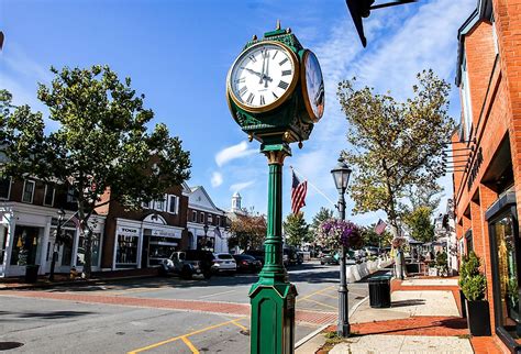 8 Best Small Towns In Connecticut For Retirees Worldatlas