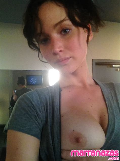 Jennifer Lawnrence vuelve con más fotos desnuda
