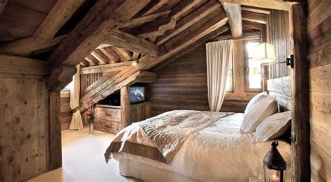 Ansprechende schlafzimmer kommode tioroda in weiß teils aus tulpenbaum massivholz italienischer stil furniert & lackiert schnell online bestellen. 30 Ideen für gemütliche Schlafzimmer Einrichtung im Stil ...