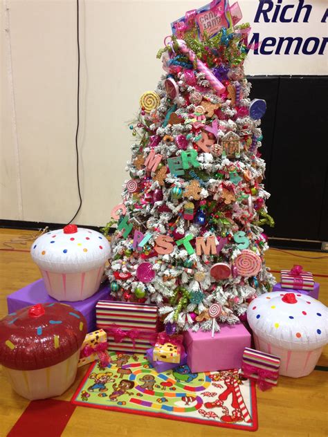 2015 Christmas In Candyland This Fun And Brightly Colored Tree