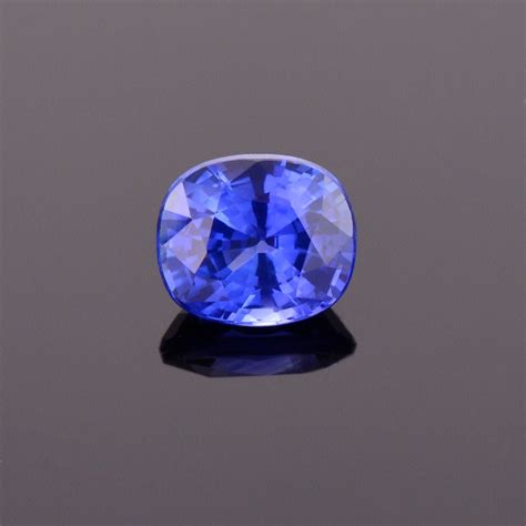 Excellent Ceylon Blue Sapphire Gemstone 118 Cts 62x54 Mm