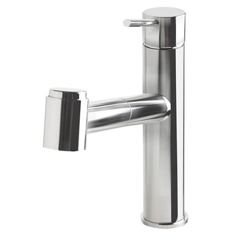 Less splashing of water : MOEN Banbury Single-Handle Pull-Out Sprayer Kitchen Faucet ...