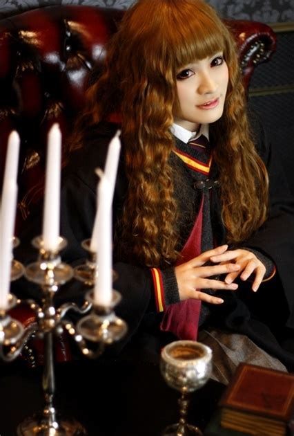 Rise Hermione Granger Cosplay Photo Saintseiyacos