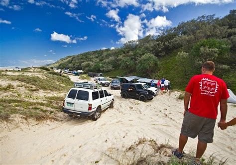 Check spelling or type a new query. Teewah Beach Camping - 4x4 Campsite in Queensland Australia / DownThunder