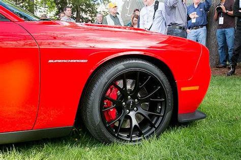 2015 Dodge Challenger Srt Hellcat Photo Gallery 21 Photos News