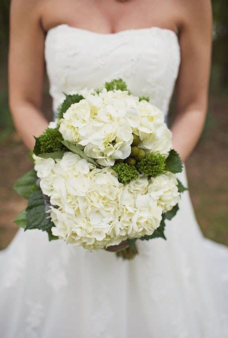 hydrangea wedding bouquet tips b lovely events