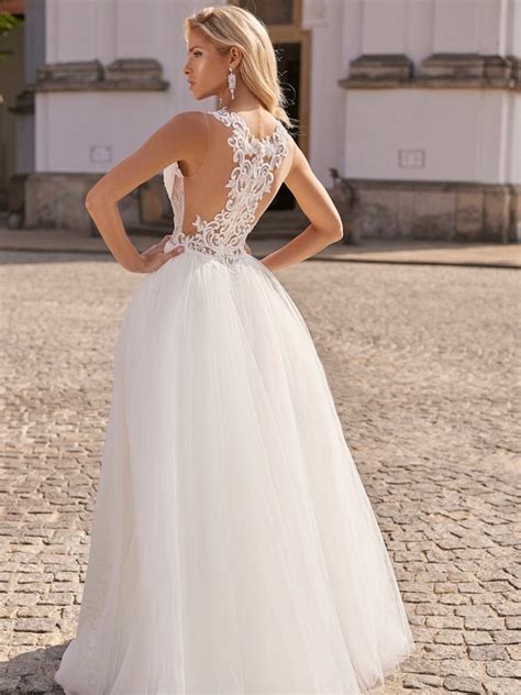 Finden sie ihr perfekte brautkleid bei uns. Brautkleid ohne Schleppe - Exklusiv in Berlin im Hochzeitshaus