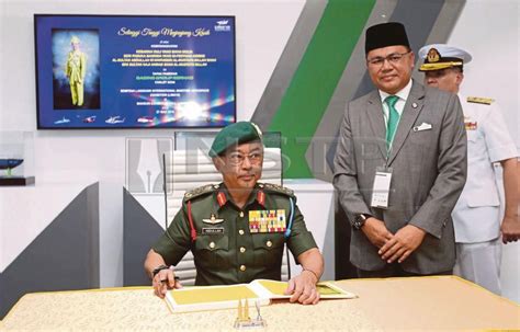 live pembukaan pameran udara dan maritim antarabangsa langkawi 2019 (lima'19). Pameran Antarabangsa Maritim dan Aeroangkasa Langkawi 2019 ...