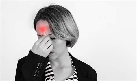 10 Penyebab Sakit Kepala Di Pagi Hari Mendengkur Hingga Suka Menggertakkan Gigi Okezone Health