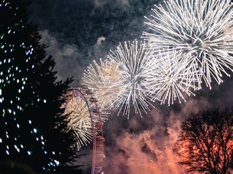 Step into the specially designed nordic sauna that sits on queen elizabeth roof terrace, and let a sauna expert. Southbank Centre Winter Festival 2017 - Christmas in ...