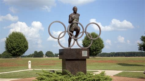10 Things You May Not Know About Jesse Owens History In