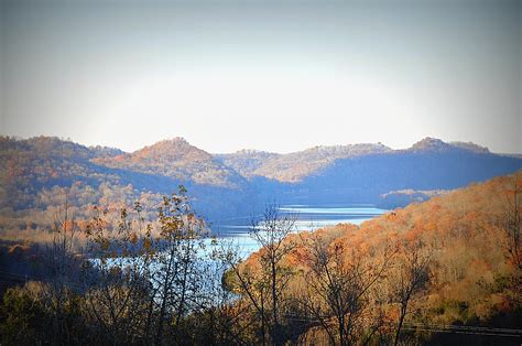 70+ minutes new york city drone. Tennessee Waterfront Property in Dale Hollow Lake, Celina ...
