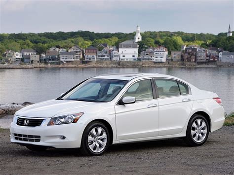 Check spelling or type a new query. HONDA Accord Sedan US specs & photos - 2008, 2009, 2010 ...