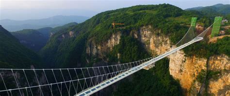 Otwarto Najdłuższy I Najwyższy Szklany Most Na świecie