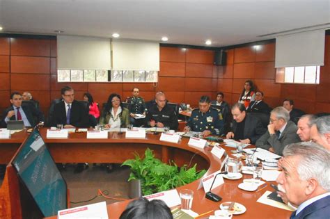 Se Reúne El Gabinete Federal En El Comité Nacional De Emergencias Y El