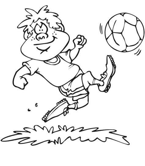 Menino Feliz Jogando Bola De Futebol Para Colorir Imprimir E Desenhar