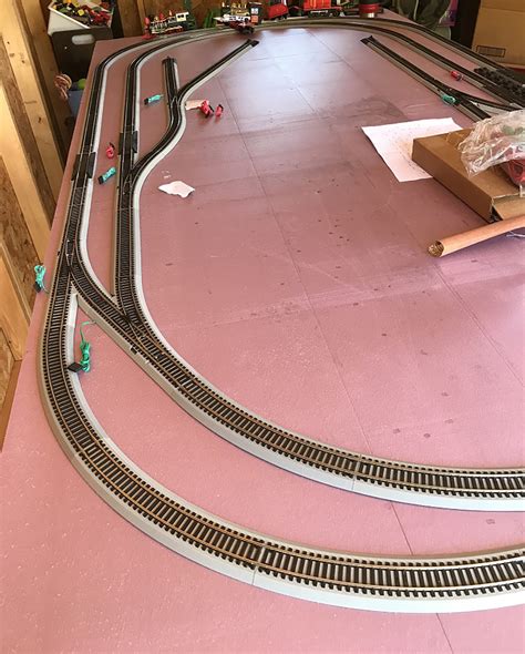 Bachmann EZ Track Ho Scale Layout Model Railroad Layouts OFF