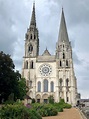 Taking5: A Jewel of Cathedrals - Chartres