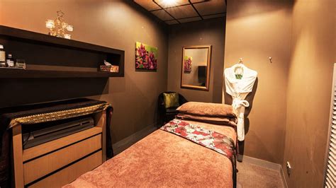 Luxe Massage And Facial Packages In The Cbd From Universal Body Day Spa