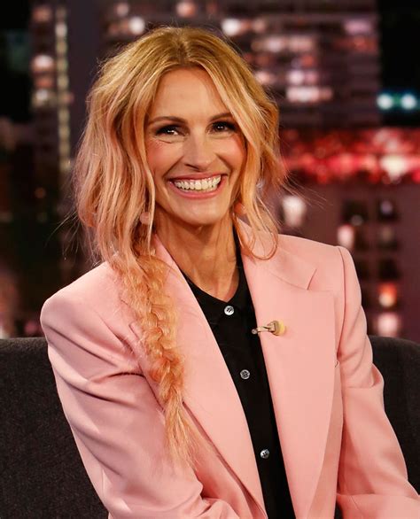 Julia Roberts Got A Gorgeous New Haircut That Everyone Is Freaking Out