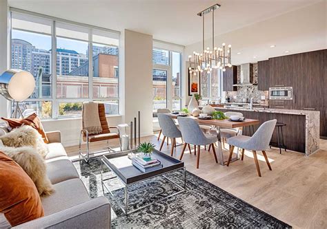 This is a very spacious furnished master bedroom with private bath in a 3bed/2bath apartment available july 1st joined spareroom because: Luxury Rental Apartments in Chicago | The Hudson