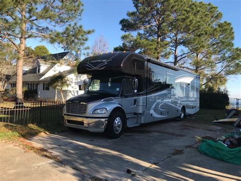 Dynamax Force Rvs For Sale