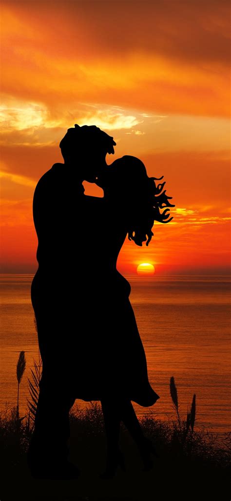 Couple Wallpaper 4k Romantic Kiss Silhouette Sunset Seascape Love