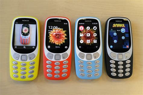 The Retro Nokia 3310 Now Comes With 3g And Works In The Us The Verge