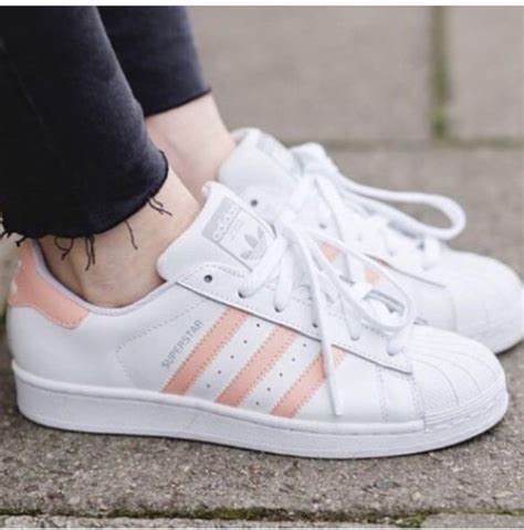 Adidas black and rose gold sneakers. Shoes: adidas, adidas superstars, adidas shoes, rose gold, white - Wheretoget