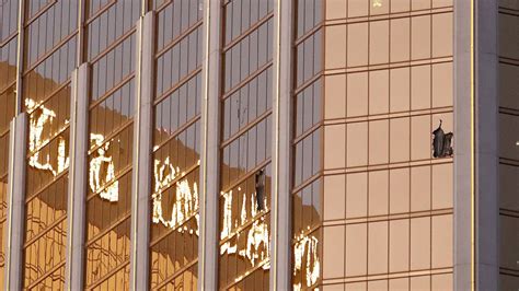 Las Vegas Shooting Underscores Hotel Security Choices The New York Times